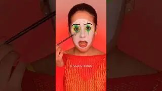 I PUT ON MAKEUP TELLING HORROR STORIES - CURSED BIRTHDAY (Part 1)