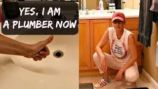 HOW TO UNCLOG A SINK - I AM NOW A PLUMBER - HOW TO UNCLOG A BATHROOM SINK