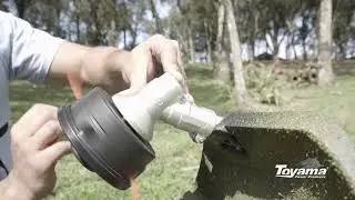 Roçadeira Toyama TBC43XP com motor 2 tempos a gasolina MHI