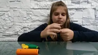 Открываем 3d ручку. Рисуем сердце и солнце.