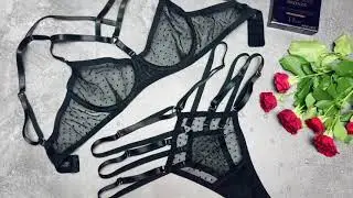 Black lingerie set with adjustable straps: bra and panties (handmade)