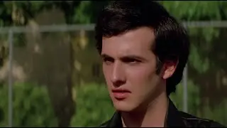 Get off my back | Christine (1983)