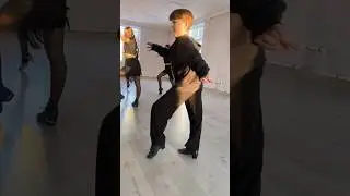 #dance #latina #howtodance #танцы #бальныетанцы #учимсятанцевать