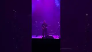 Jubu Smith Performs Maze's Golden Time of Day