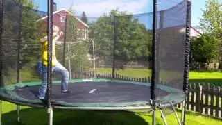 Trampoline stunts| Studsmatta vlogg