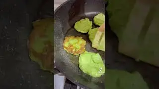 Блинчики из брокколи на завтрак