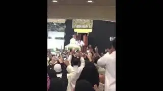 Открытие дверей Каабы