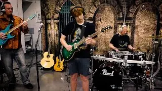 Derek plays Switch 625 by Def Leppard