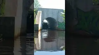 УАЗ буханка в деле, едим купаться короткой дорогой.