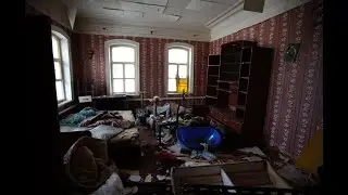 Дом купца Улитина в Серпухове превращён в бомжатник | историческое наследие уничтожается