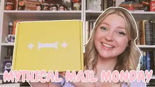 MYTHICAL MAIL MONDAY || APRIL ILLUMICRATE & FAIRYLOOT ROMANTASY