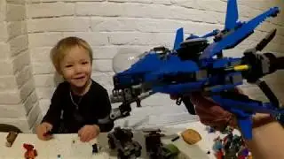 LEGO Ninjago Самолёт-молния Джея.