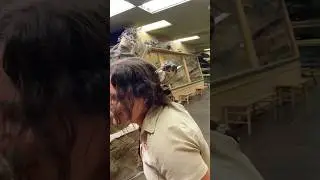 He really likes hair😅