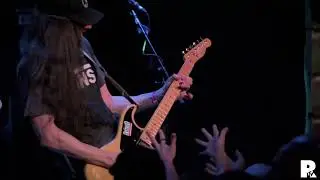 Screeching Weasel live at Reggies Chicago 03/28/2025 - Cool Kids Guitar Solo / End
