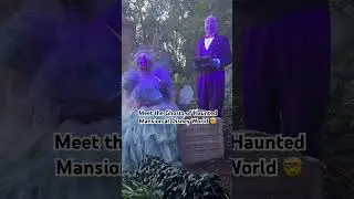 Meet Haunted Mansion Ghosts at Disney World #halloween #orlando #themeparks