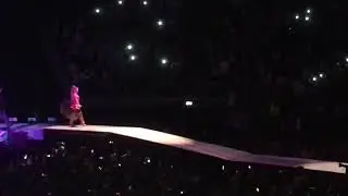 Ariana Grande - No Tears Left To Cry (HD) - O2 Arena - 17.08.19