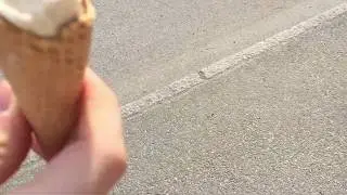 In voss sentrum with icecream