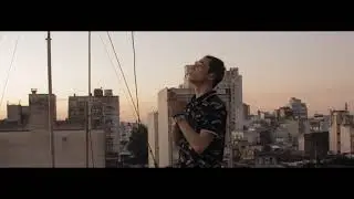 Sastro - LLORANDO PA RRIBA (Prod. Warriorsts)