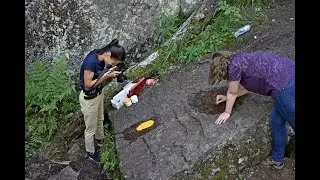 Фиксация первого в Ленобласти петроглифа (Соканлинна)