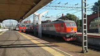 Прибытие ЧС200-010 с поездом №5 Санкт-Петербург — Москва на Ленинградский вокзал