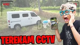 MOBIL VAN BALIK KAMPUNG UPIN IPIN TEREKAM KAMERA CCTV BERKELIARAN DI DESA!!!