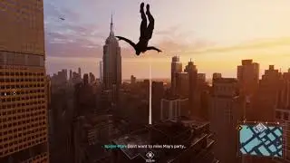 Marvel's Spider-Man Collecting Bag-pack tokens in Noir Suit