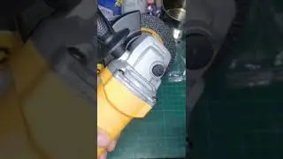 iNGCO 750W Angle Grinder