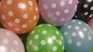 Polka Dot Balloons Pop!