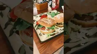 Fool for these here Turkey Bacon Burgers ❄️ 🥓