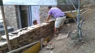 Taş duvar ustası Dursun :):) tarih yazarken