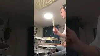 Love this Groove #drums #meinlcymbals #sonordrums #drumgroove #flying #beats #drumsolo #fun #drummer
