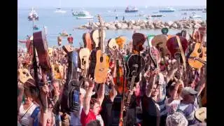 GUITARS ON THE BEACH 2014, IAN GILLAN LIVE SMOKE ON THE WATER