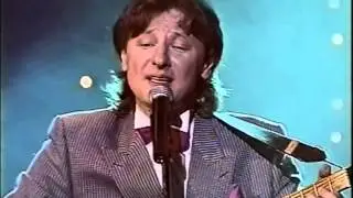 Андрей Никольский "Плыли облака".avi
