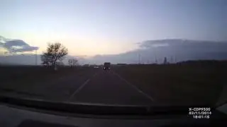 11.04.2015 Необычный обгон на загородной трассе
