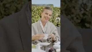 Столик на двоих, пожалуйста 🤍Утро в прекрасной компании.
