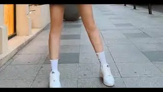 Bu ayak kimin ayağına benziyor~Cemre Solmaz