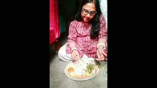 এতো আওয়াজ যে ভিডিও করে শান্তি নেই দেখো আজকে আছে ঘি ভাত আলু ফুলকপি রোসা চাটনি লাড্ডু পালন শাক