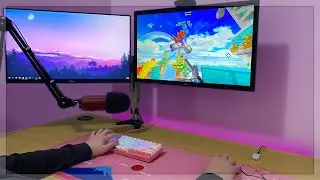 Minecraft But You Watch Me Play From The Side