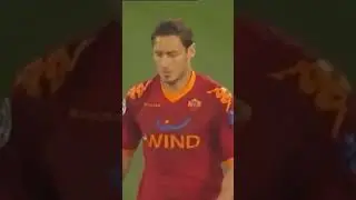 Тотти выносит Балотелли #shorts #shortvideo #football #футбол