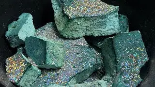Barely dusty glittery gym chalk crush | ASMR
