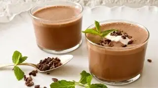 Delicious Nut Milk Flax Seed Smoothie