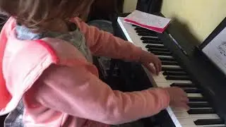 Начальные уроки фортепиано для малышей. Первые ноты