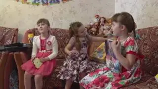 Тройняшек Чурюкиных поздравили с 7-летием