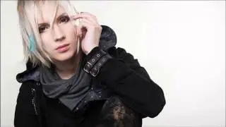 YOHIO-Prophet in Disguise lyrics