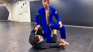 Forcing The Knee Shield to Pass ( Sparring Narration vs Purple Belt )