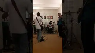 Belum Punya Nama Band - Smells Like Teen Spirit (Nirvana Cover)