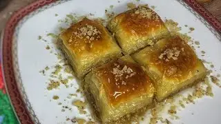 Qozlu türk paxlavası / Турецкая пахлава с грецкими орехами.