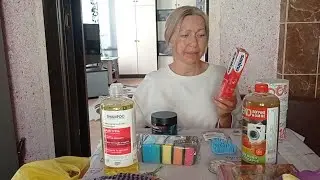 Что я купила , продукты и хозяйственные товары.