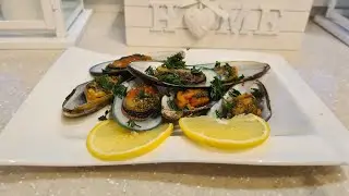 Вкусный и быстрый рецепт. Готовим мидии в створках.