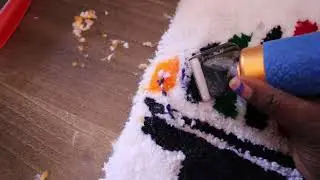 TUFTING A LOGO RUG//RUG FINISH